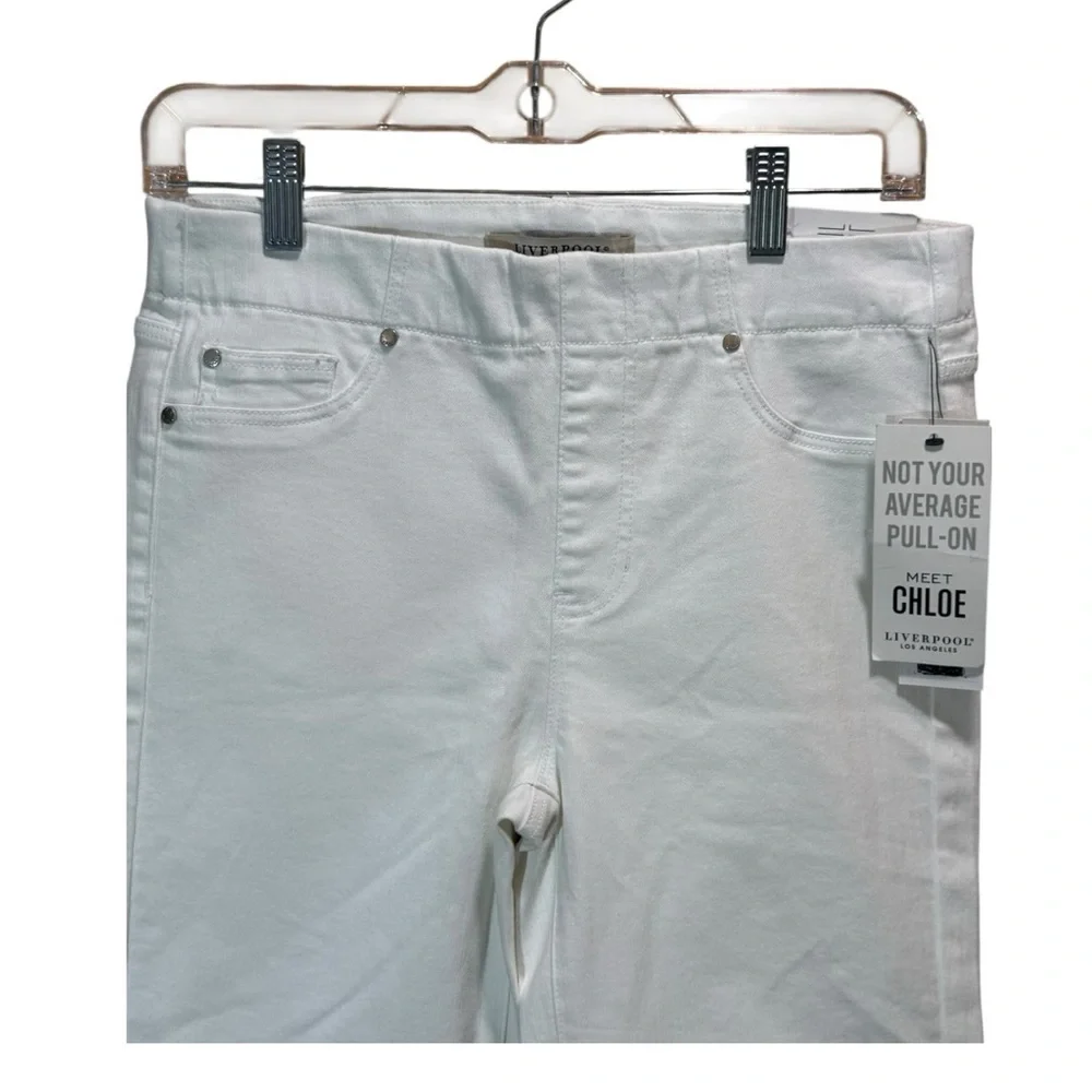 Liverpool Los Angeles Chloe Pull-On Bermuda Shorts – Bright White Size 2/26 NWT